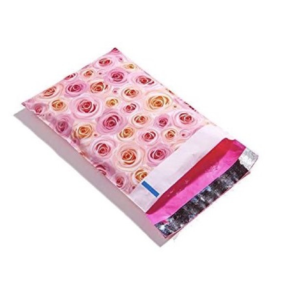 Roses 🌹 Poly Mailers 6x9 Pack of 50 - Picture 3 of 5